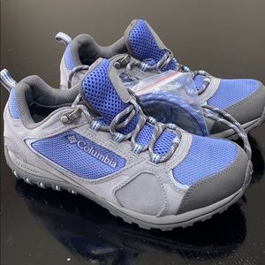 Columbia Hiking Shoes 👟